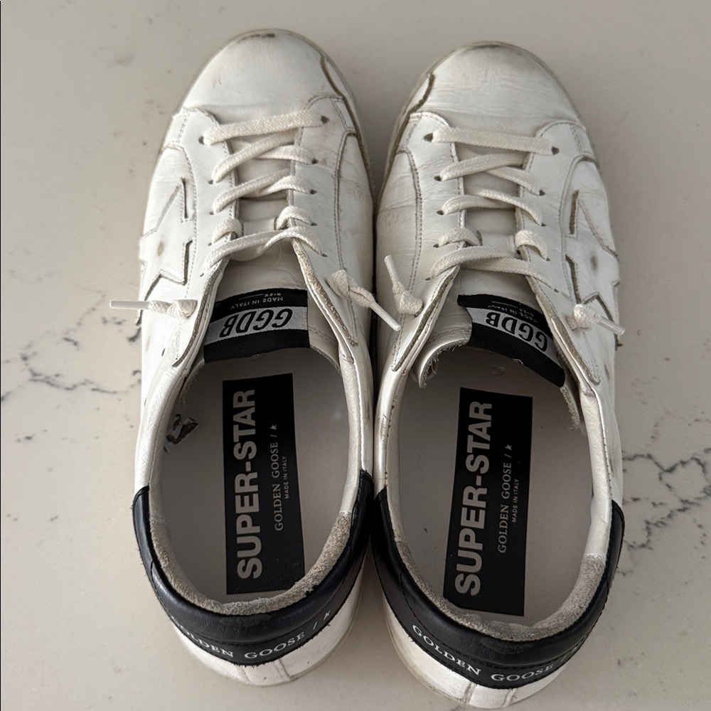 Golden Goose Womens Super Star Low top sneaker. - Picture 3 of 10